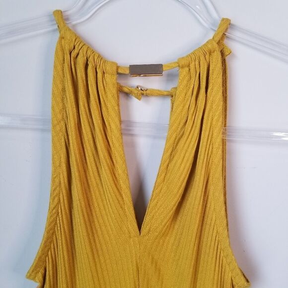 High neck/choker sleeveless bodysuit - Picture 1 of 6